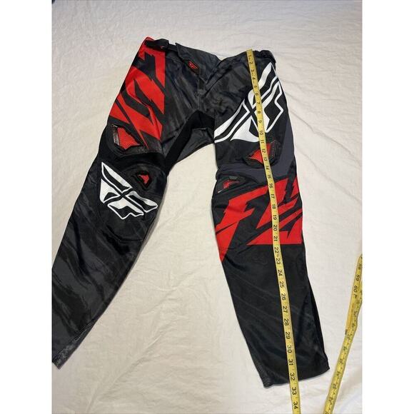 MEN'S FLY RACING KINETIC RELAPSE MOTORCROSS BLACK & RED PANTS. 28s - Picture 2 of 16